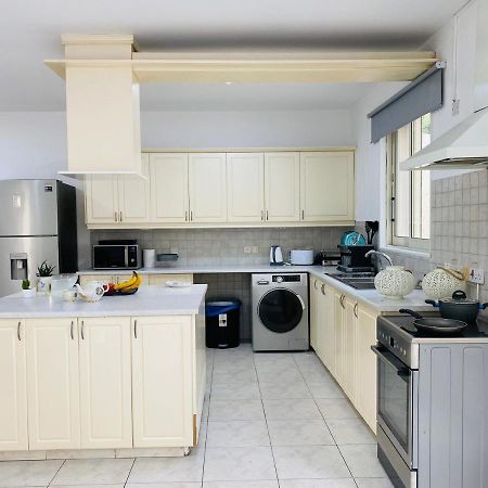 Gaia - 4 Bedroom House In Larnaca Ngoại thất bức ảnh